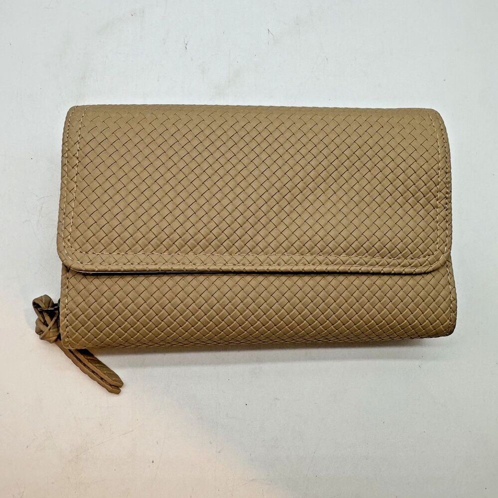 RFID SafeKeeper Clutch Travel Organizer Woven Tan Wallet ID Coin CC Zip Around